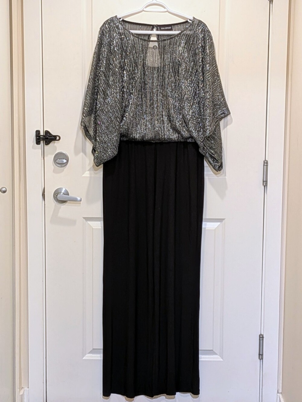 EUC Nina Leonard XL Black Jersey Knit Jumpsuit w Silver Doleman Sleeve Overlay